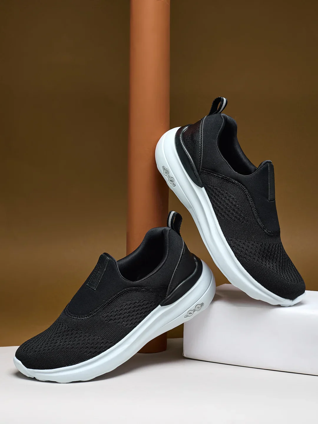 ALTER Black Men's Walking Shoes