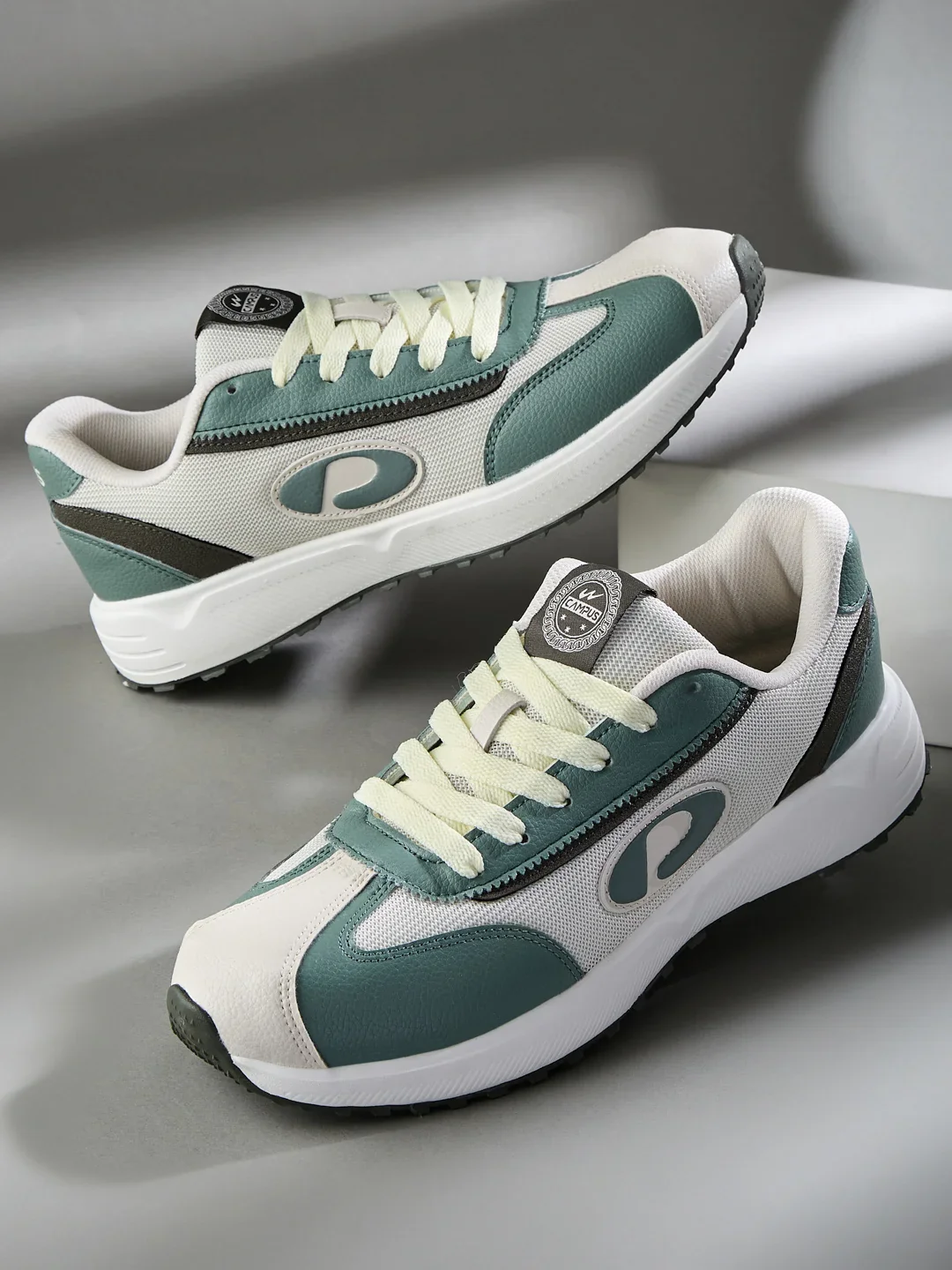 ASEND Off White Men's Sneakers