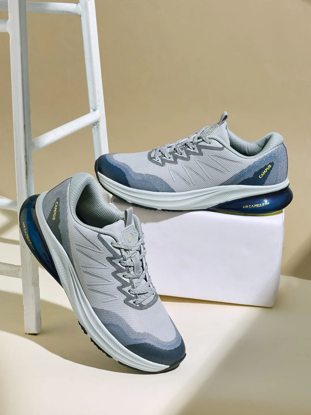 BEGIN Grey Men's Running Shoes