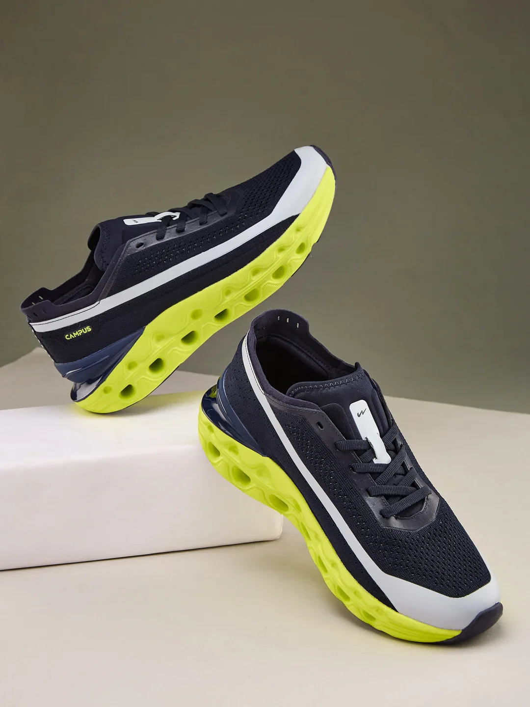 COIL PRO Navy Men's Running Shoes