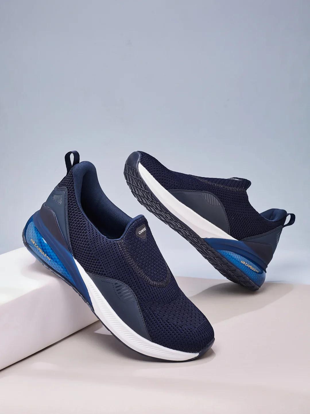 CROWD Navy Men's Walking Shoes