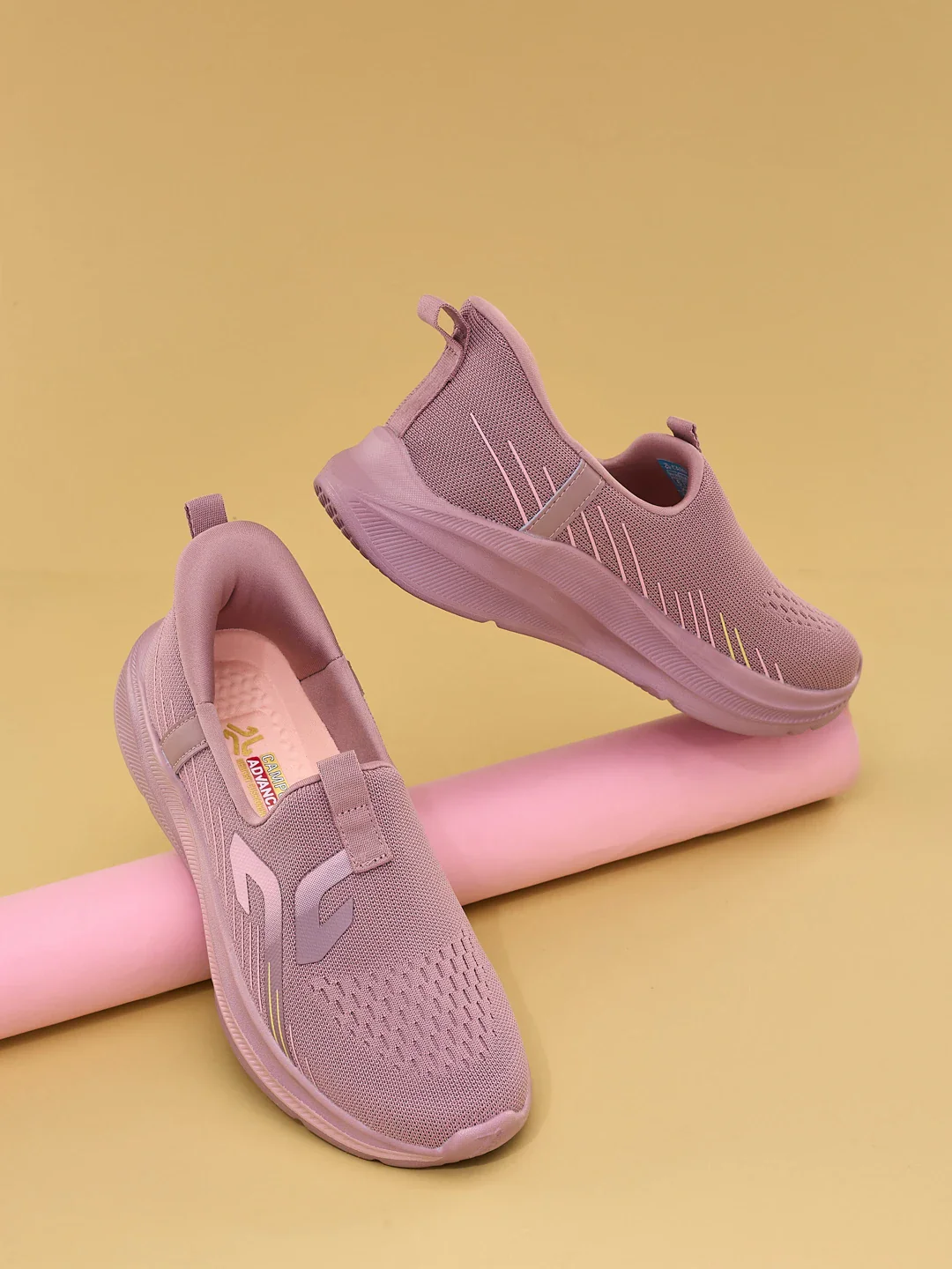 DAVO Mauve Women's Walking Shoes