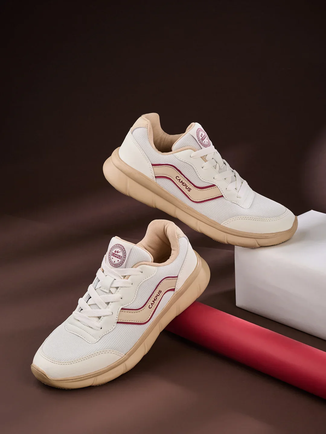 EVARO Off White Men's Running Shoes
