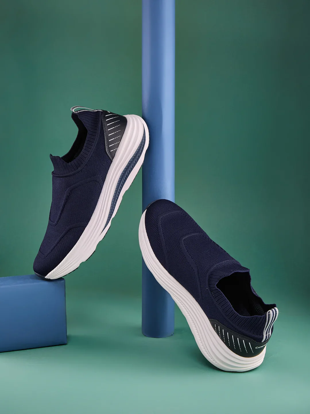 HOOP Navy Men's Walking Shoes