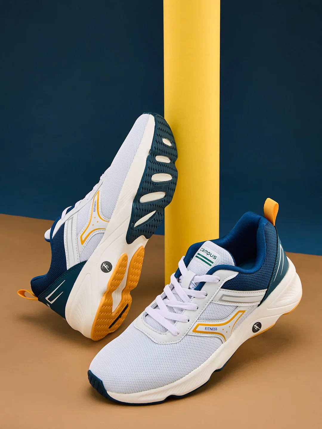 HURRICANE White Men's Running Shoes
