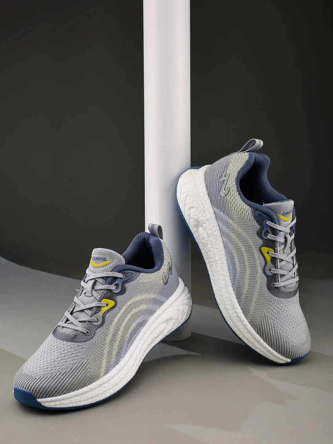 HYPE PRO Grey Men's Running Shoes