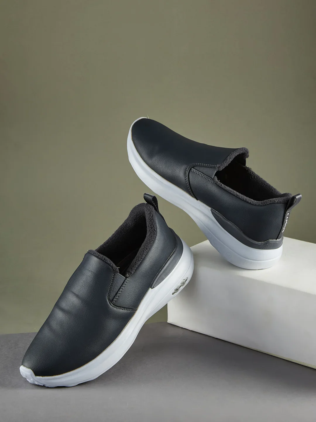 IVORY Grey Men's Walking Shoes