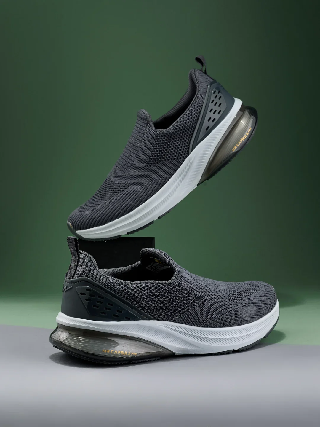 PORIUM Grey Men's Walking Shoes