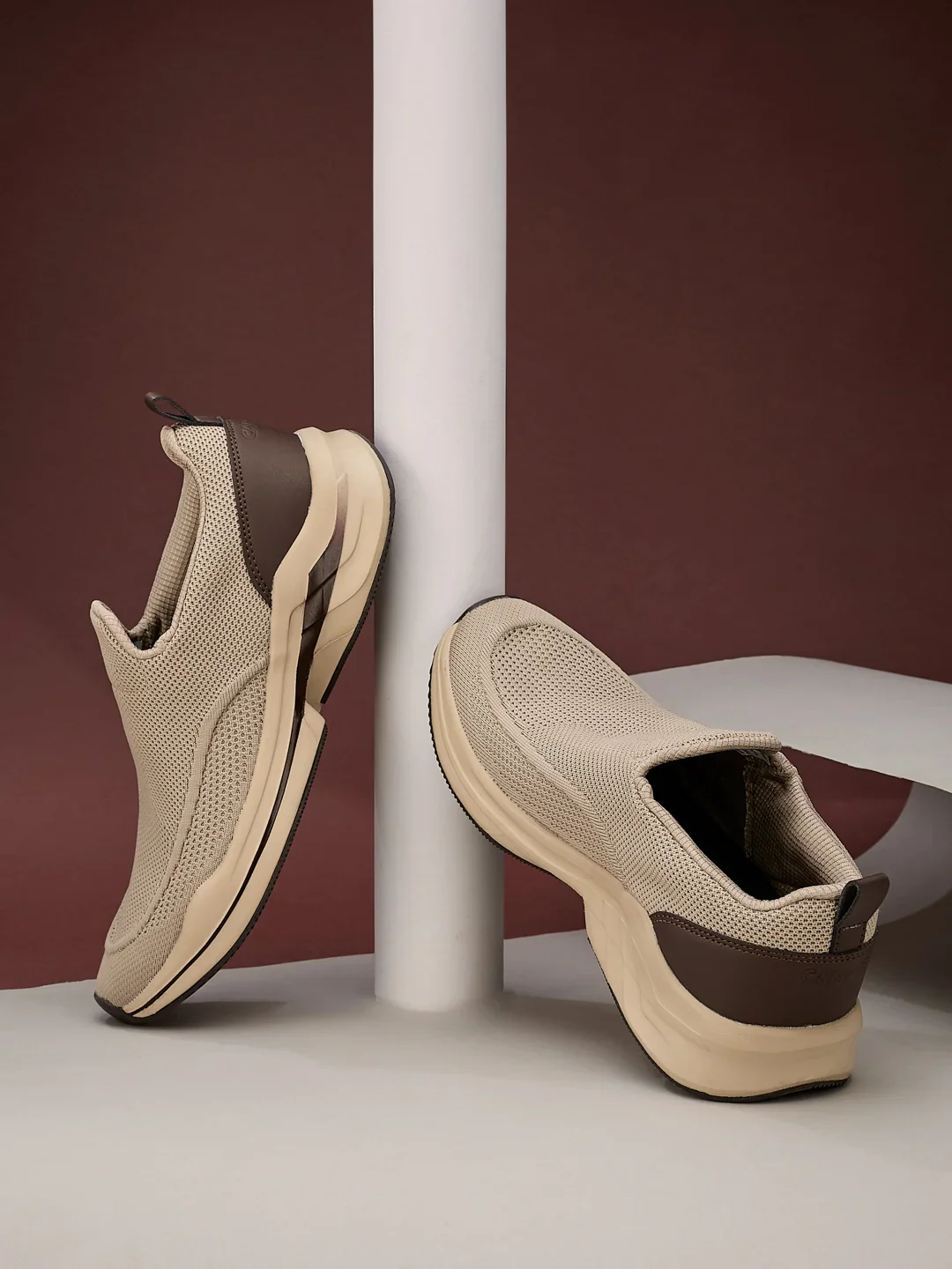 REASON Beige Men's Walking Shoes