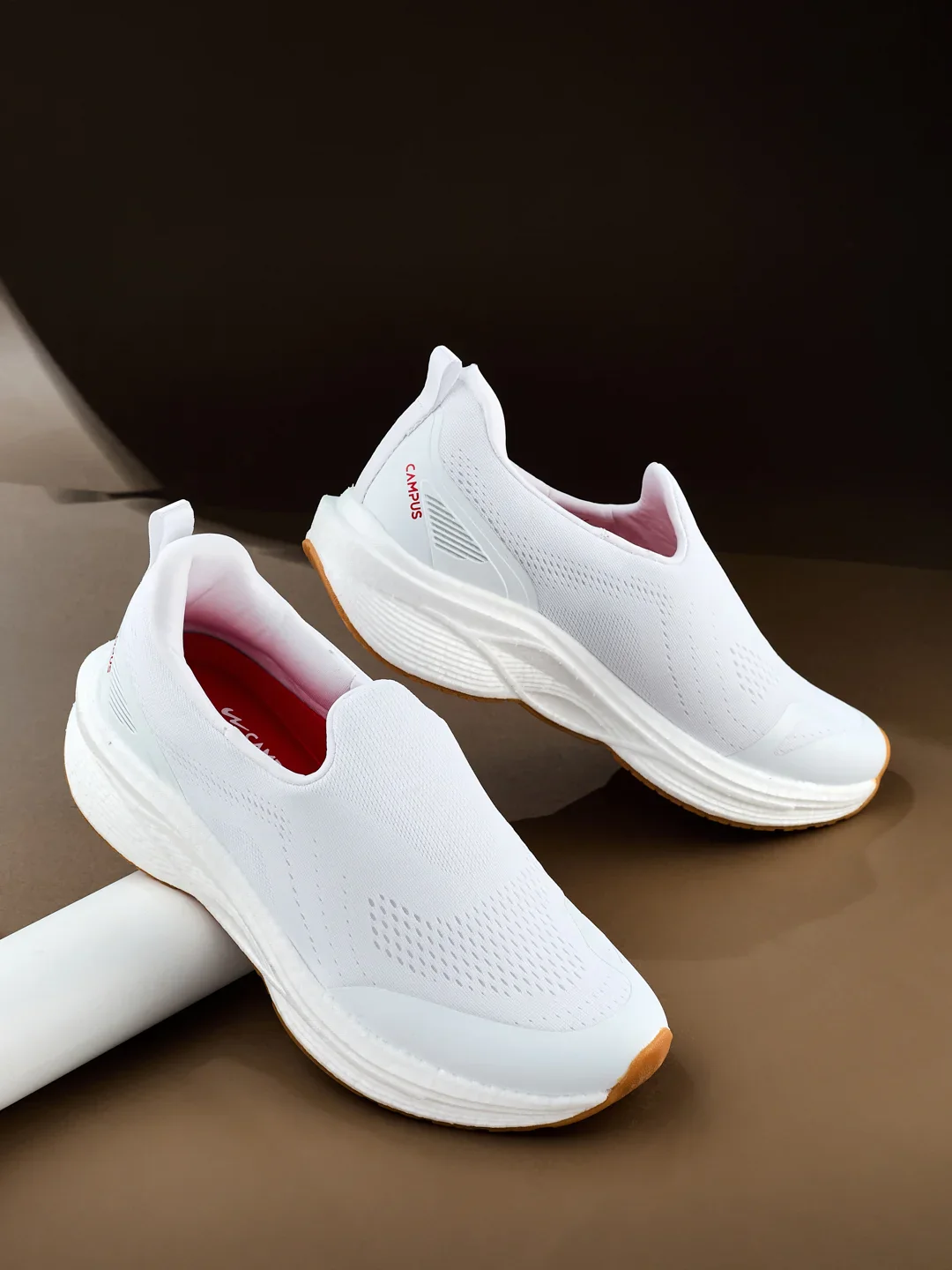 STAKU White Men's Walking Shoes
