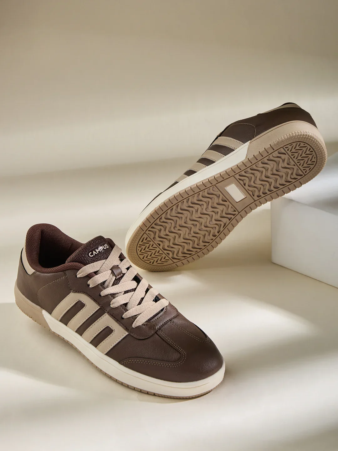 VULTURE Brown Men's Sneakers