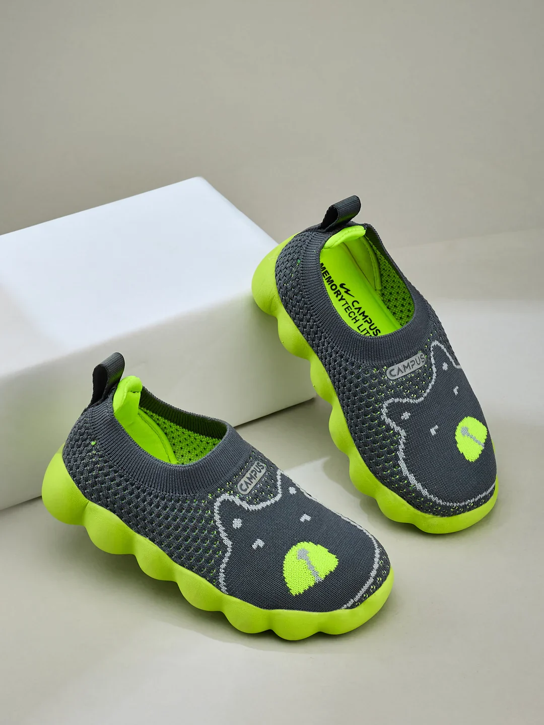 WHRIL Grey Kids Walking Shoes